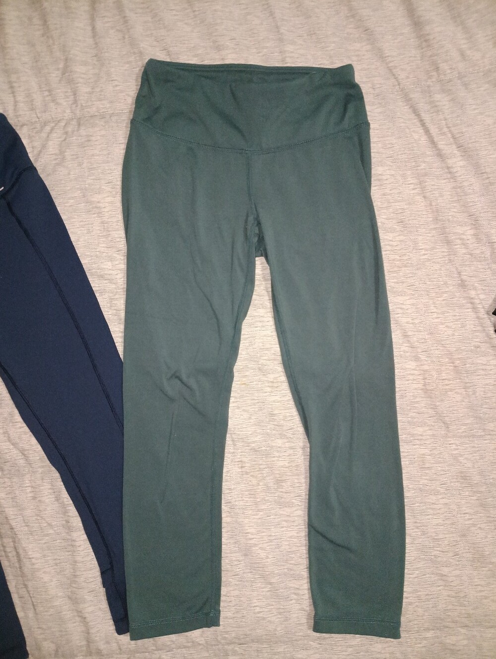 Women's Green Athletic Leggings